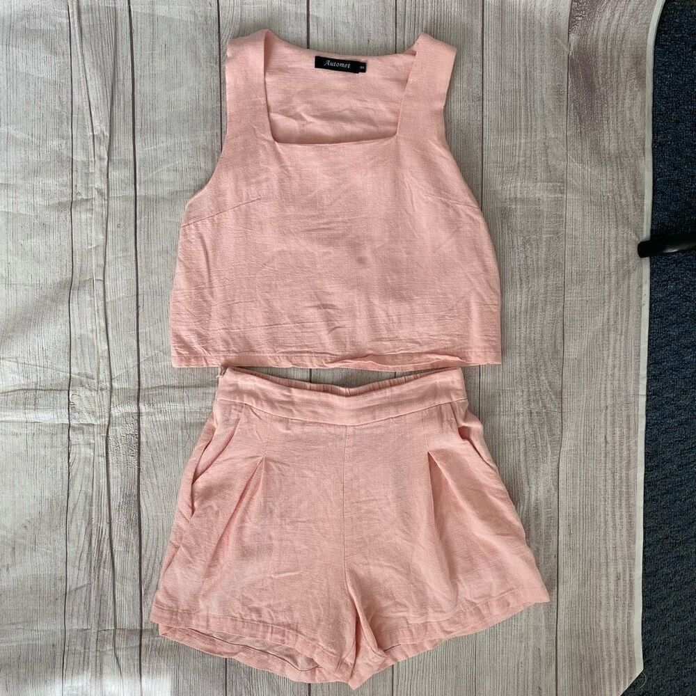 Automet women S 2 piece crop tank top w/pull on shorts w/side zipper pink